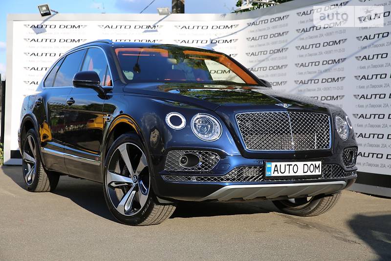 Bentley Bentayga 2017 года