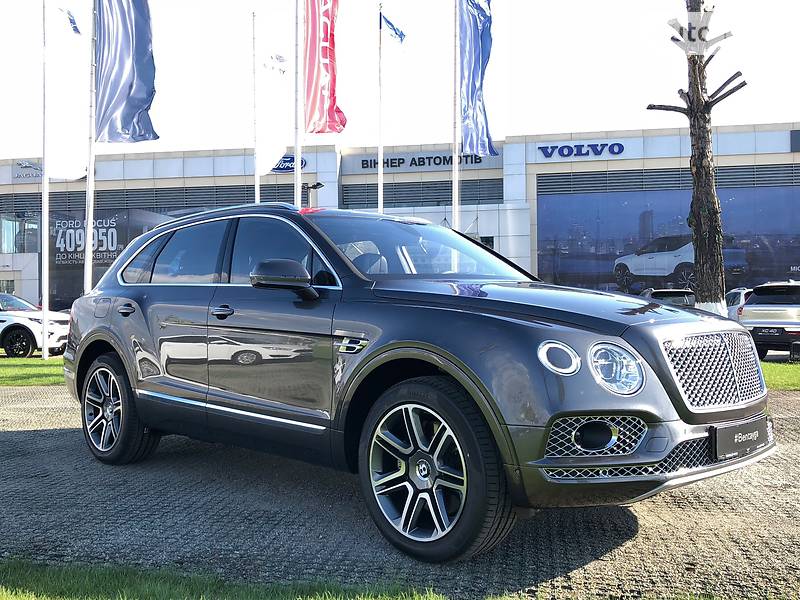 Bentley Bentayga 2018 года