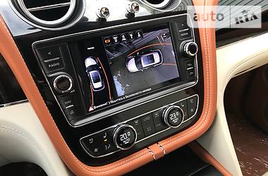 Позашляховик / Кросовер Bentley Bentayga 2018 в Києві