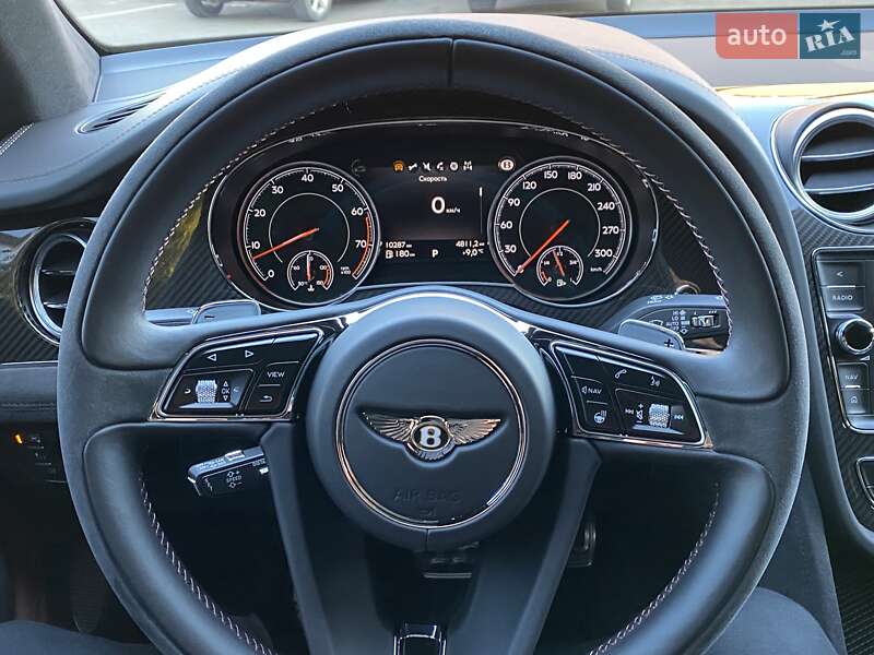 Внедорожник / Кроссовер Bentley Bentayga 2019 в Одессе