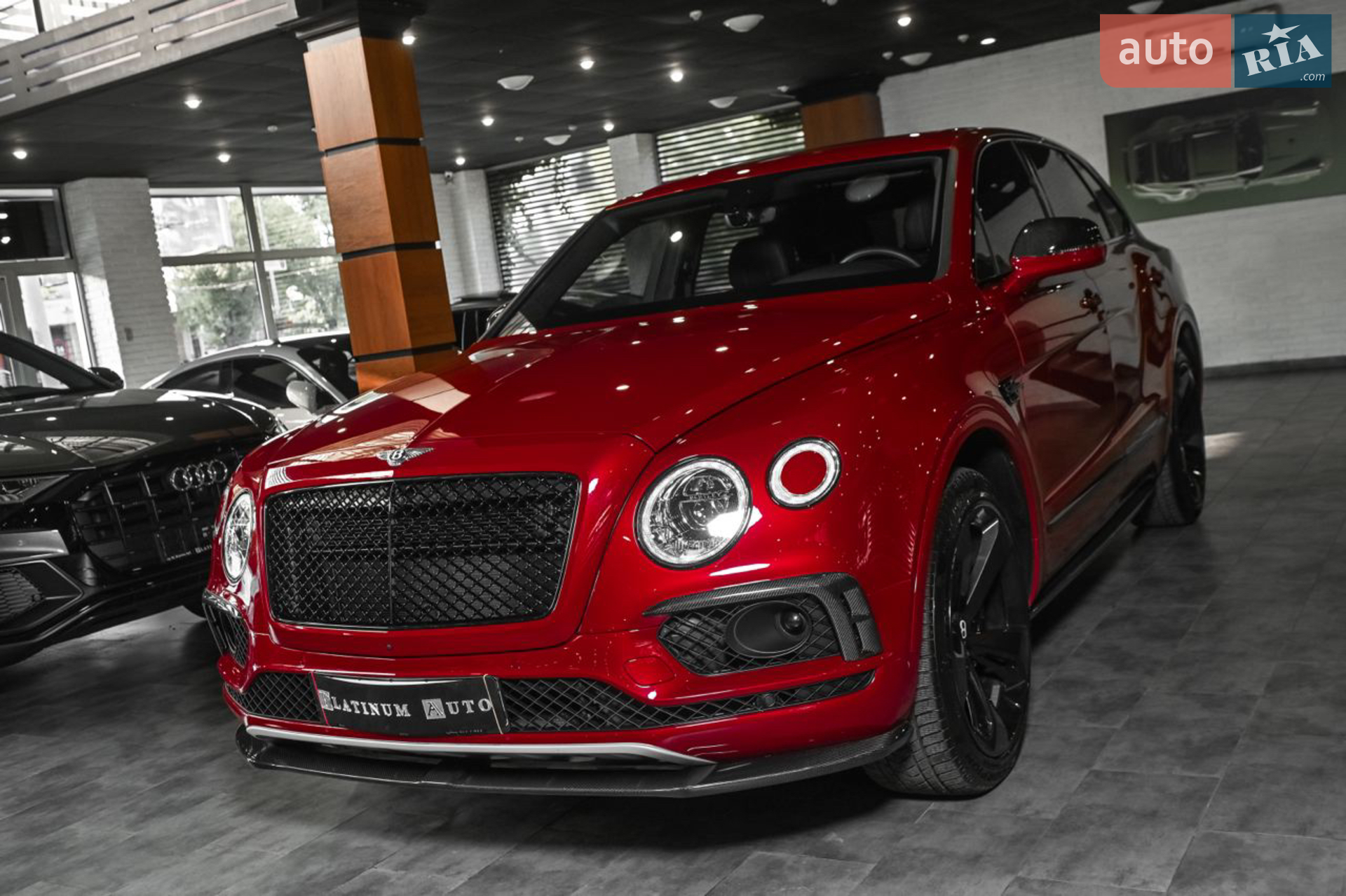 2018 Bentley Bentayga - мініатюра 19