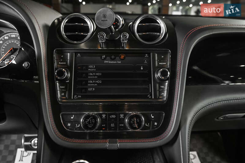 Внедорожник / Кроссовер Bentley Bentayga 2018 в Одессе фото 51 Внедорожник / Кроссовер Bentley Bentayga 2018 в Одессе