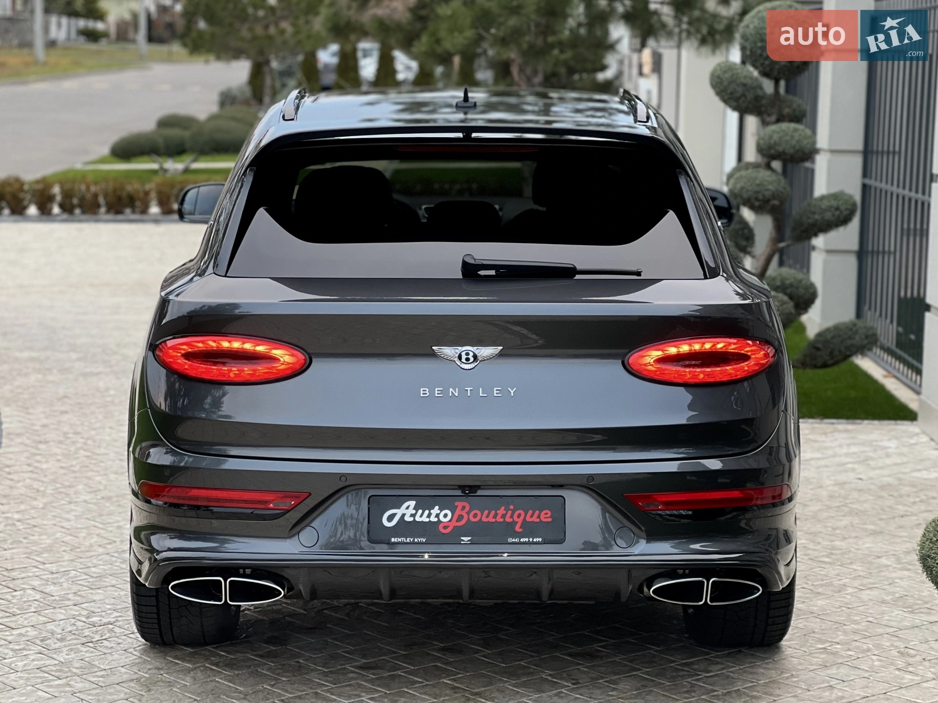 2020 Bentley Bentayga - мініатюра 13