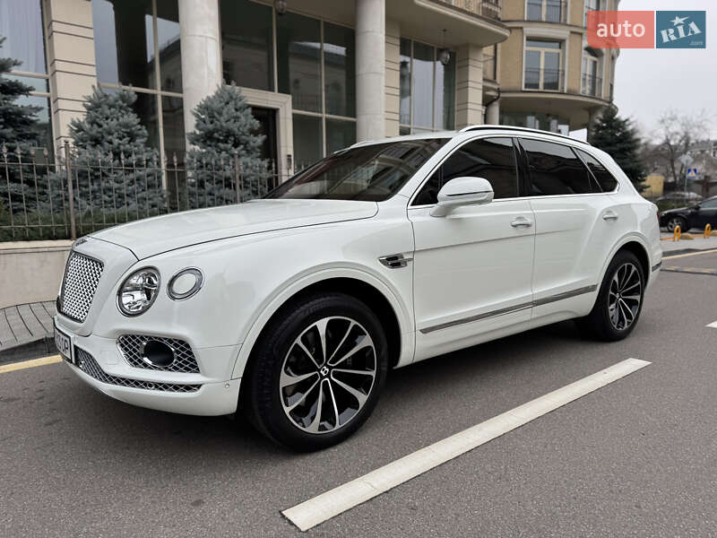 Позашляховик / Кросовер Bentley Bentayga 2017 в Києві