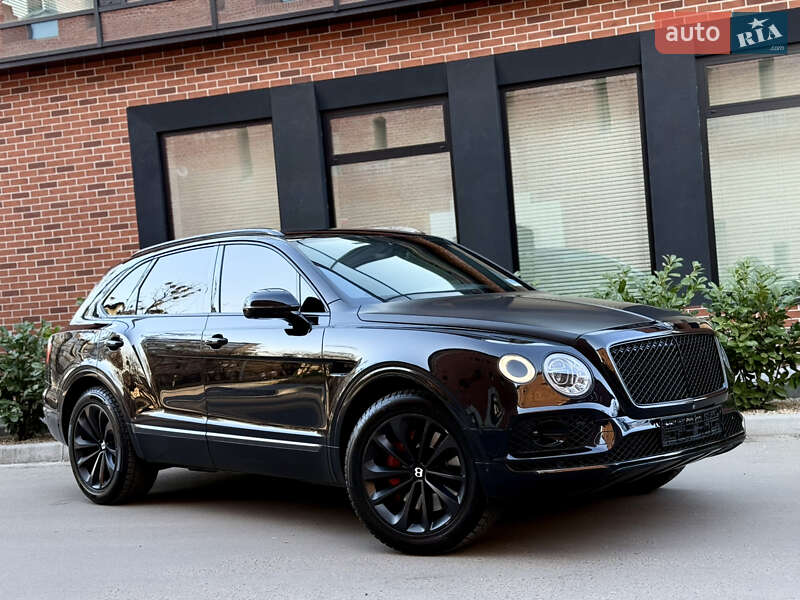Внедорожник / Кроссовер Bentley Bentayga 2016 в Львове