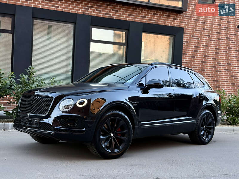 Внедорожник / Кроссовер Bentley Bentayga 2016 в Львове