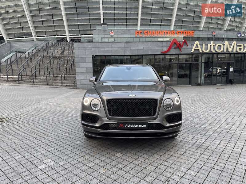 Внедорожник / Кроссовер Bentley Bentayga 2019 в Киеве