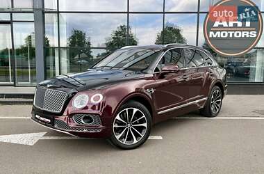 Позашляховик / Кросовер Bentley Bentayga 2017 в Києві