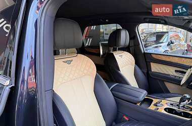Внедорожник / Кроссовер Bentley Bentayga 2017 в 