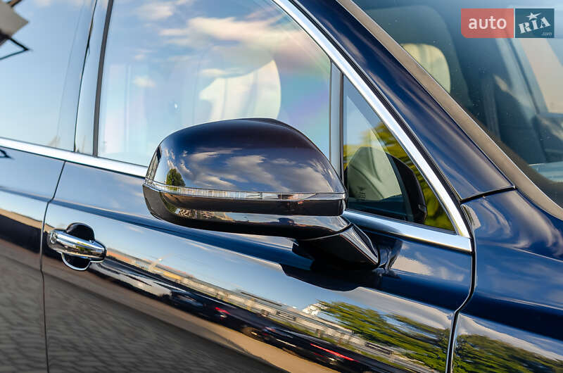 Внедорожник / Кроссовер Bentley Bentayga 2019 в Киеве