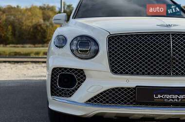 Внедорожник / Кроссовер Bentley Bentayga 2021 в 