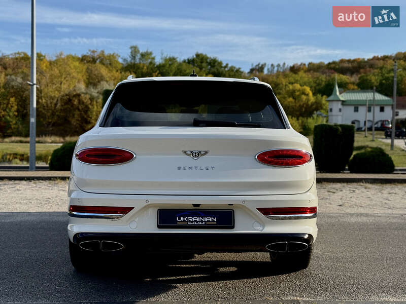 Внедорожник / Кроссовер Bentley Bentayga 2021 в Днепре