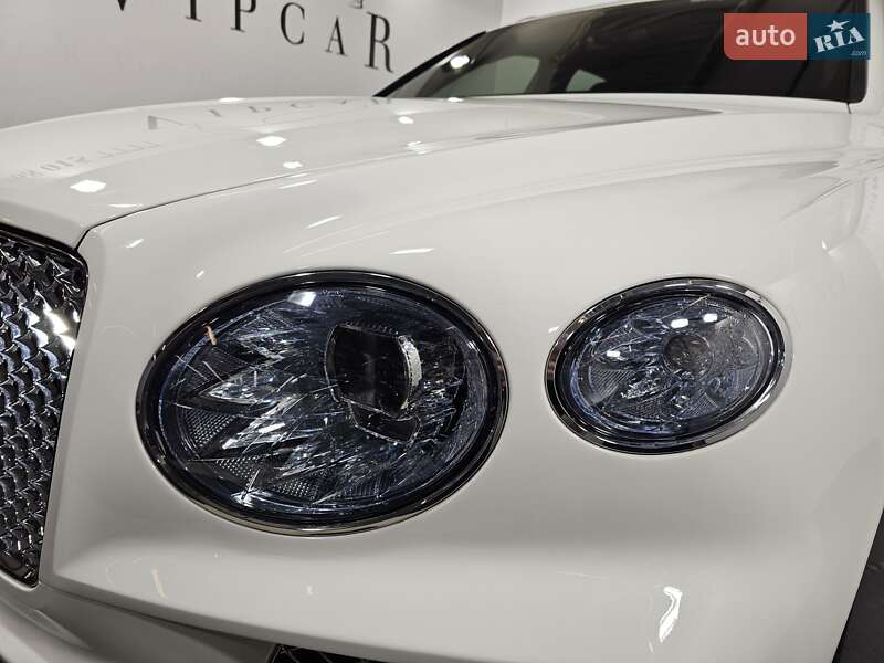 Позашляховик / Кросовер Bentley Bentayga 2021 в Києві фото 5 Позашляховик / Кросовер Bentley Bentayga 2021 в Києві