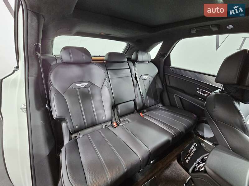 Позашляховик / Кросовер Bentley Bentayga 2021 в Києві фото 7 Позашляховик / Кросовер Bentley Bentayga 2021 в Києві