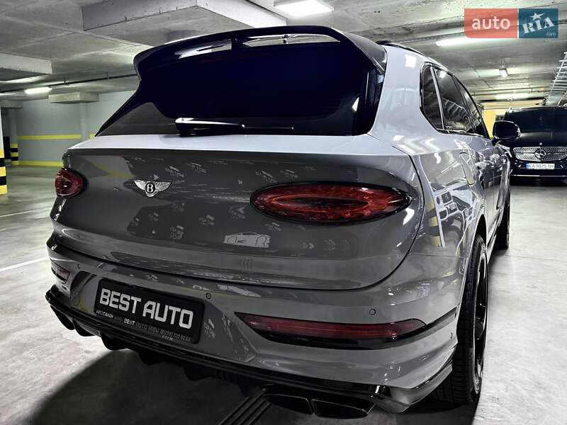 Позашляховик / Кросовер Bentley Bentayga 2022 в Києві фото 12 Позашляховик / Кросовер Bentley Bentayga 2022 в Києві