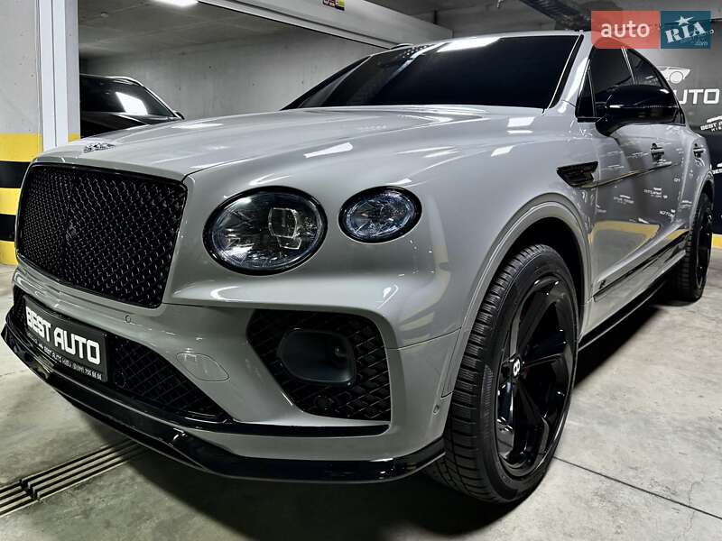 Позашляховик / Кросовер Bentley Bentayga 2022 в Києві фото 21 Позашляховик / Кросовер Bentley Bentayga 2022 в Києві