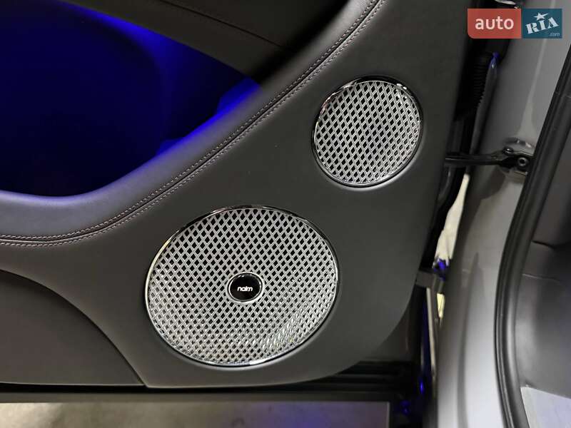 Позашляховик / Кросовер Bentley Bentayga 2022 в Києві фото 72 Позашляховик / Кросовер Bentley Bentayga 2022 в Києві