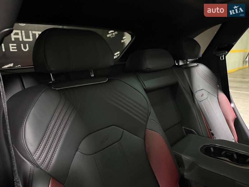 Позашляховик / Кросовер Bentley Bentayga 2022 в Києві фото 100 Позашляховик / Кросовер Bentley Bentayga 2022 в Києві