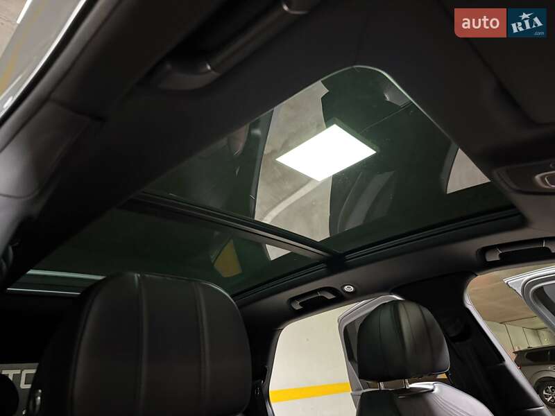 Позашляховик / Кросовер Bentley Bentayga 2022 в Києві фото 140 Позашляховик / Кросовер Bentley Bentayga 2022 в Києві