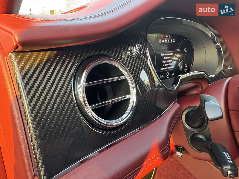 Внедорожник / Кроссовер Bentley Bentayga 2021 в Киеве