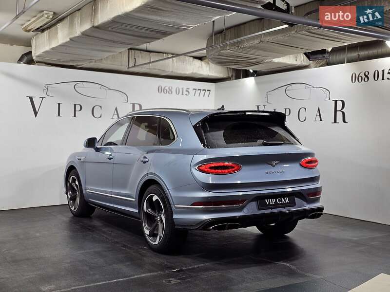 Внедорожник / Кроссовер Bentley Bentayga 2022 в Киеве фото 8 Внедорожник / Кроссовер Bentley Bentayga 2022 в Киеве