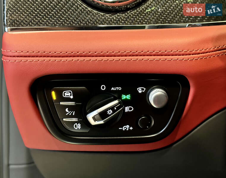 Внедорожник / Кроссовер Bentley Bentayga 2021 в Киеве фото 33 Внедорожник / Кроссовер Bentley Bentayga 2021 в Киеве