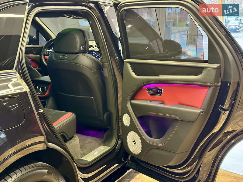 Внедорожник / Кроссовер Bentley Bentayga 2021 в Киеве фото 65 Внедорожник / Кроссовер Bentley Bentayga 2021 в Киеве
