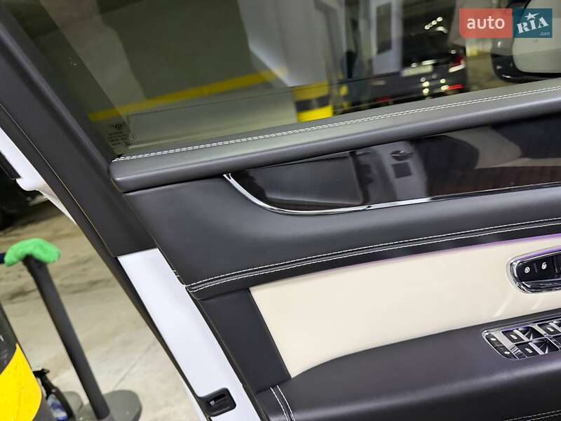 Внедорожник / Кроссовер Bentley Bentayga 2018 в Киеве