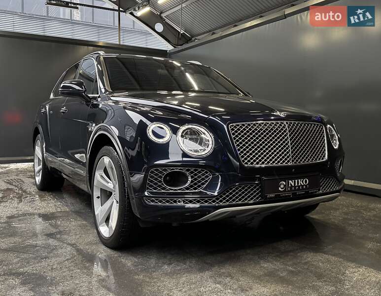 Позашляховик / Кросовер Bentley Bentayga 2017 в Києві