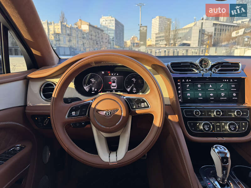 Позашляховик / Кросовер Bentley Bentayga 2023 в Києві фото 23 Позашляховик / Кросовер Bentley Bentayga 2023 в Києві