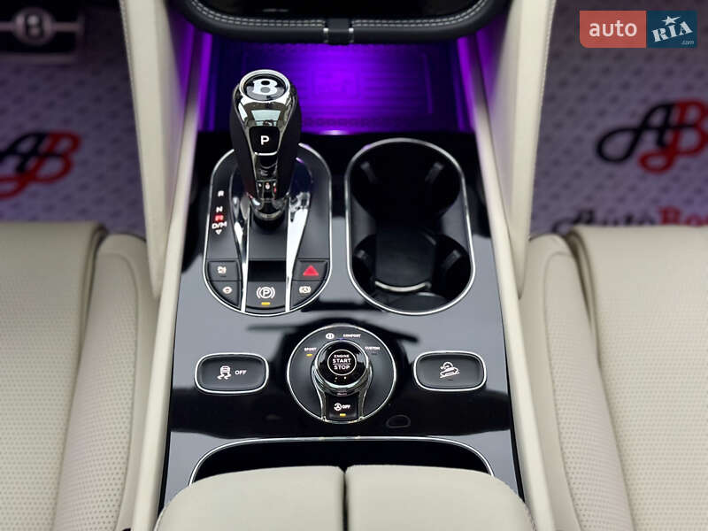 Позашляховик / Кросовер Bentley Bentayga 2024 в Одесі