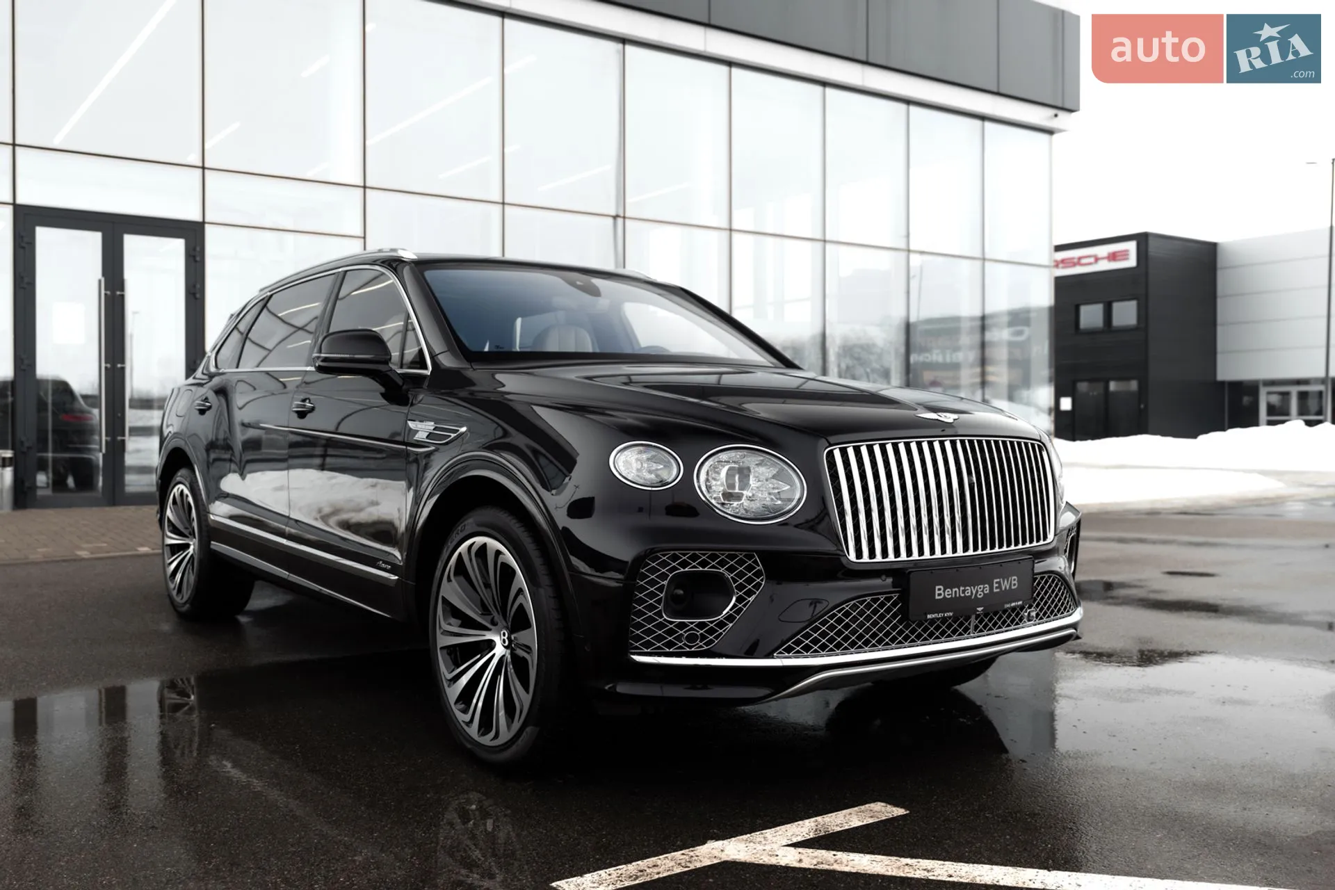 2023 Bentley Bentayga - мініатюра 3