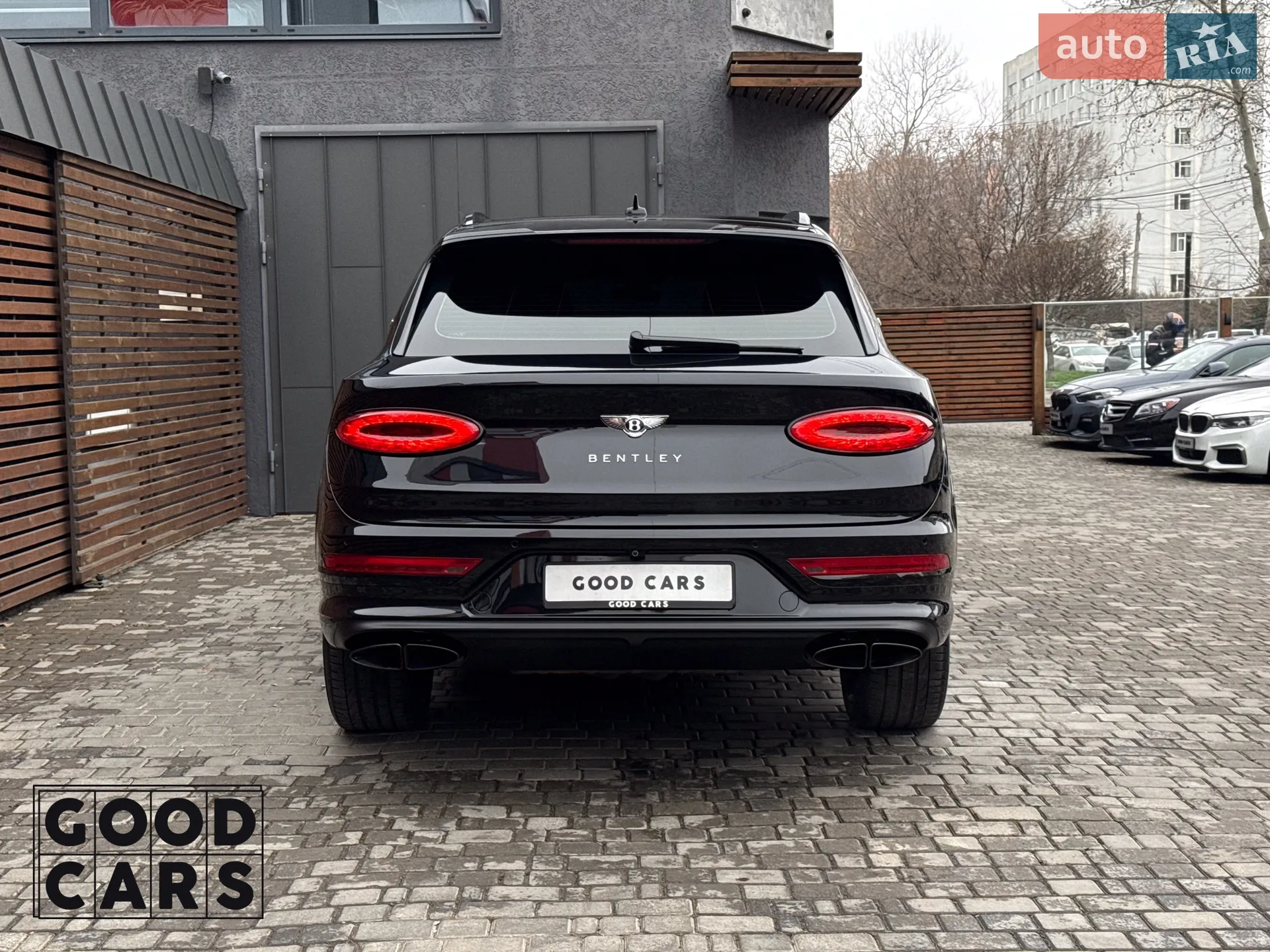 2022 Bentley Bentayga - мініатюра 6