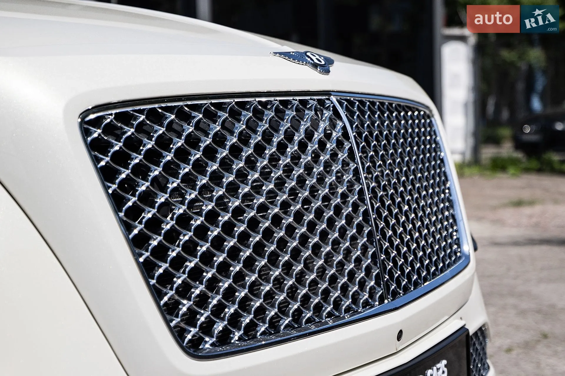 2017 Bentley Bentayga - мініатюра 18