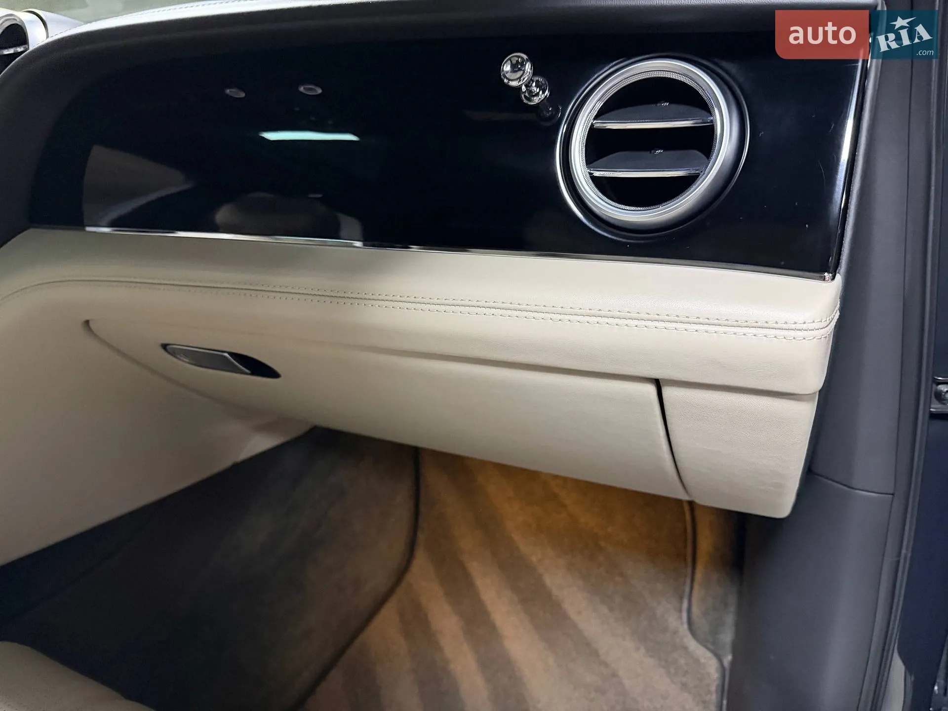 2016 Bentley Bentayga - мініатюра 105