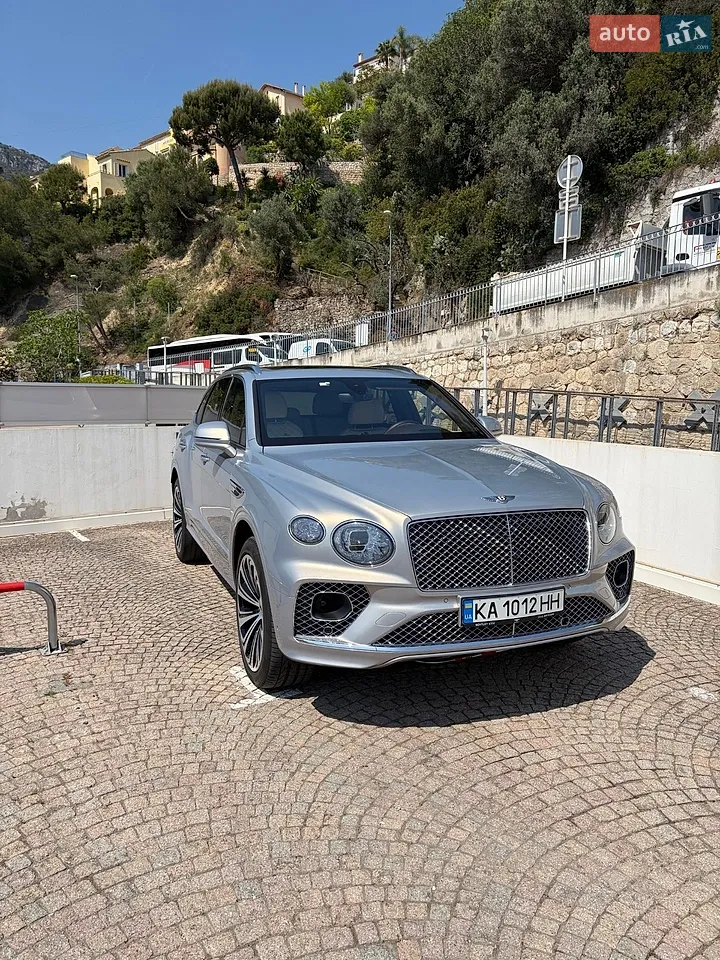 2022 Bentley Bentayga - мініатюра 30