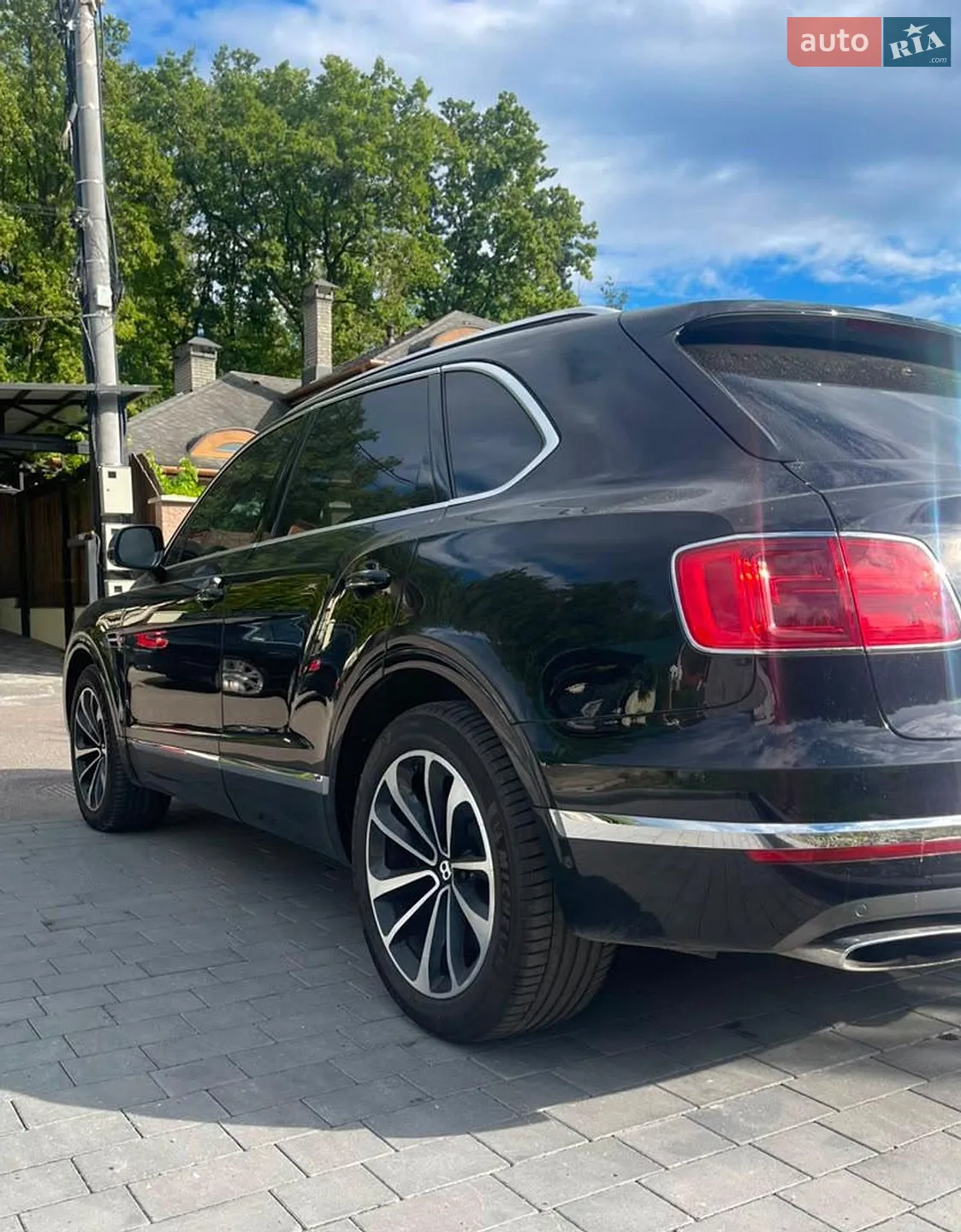 2016 Bentley Bentayga - мініатюра 7