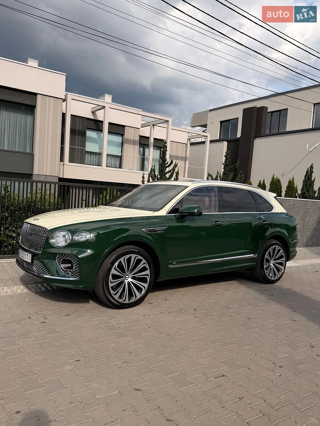 2022 Bentley Bentayga - мініатюра 7