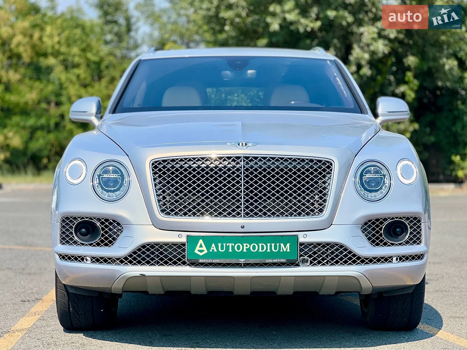 2020 Bentley Bentayga - мініатюра 5