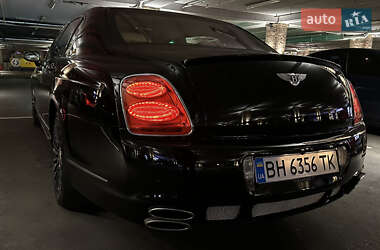 Седан Bentley Continental Flying Spur 2005 в 