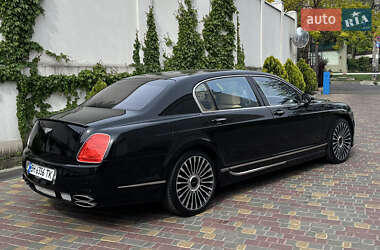 Седан Bentley Continental Flying Spur 2005 в 