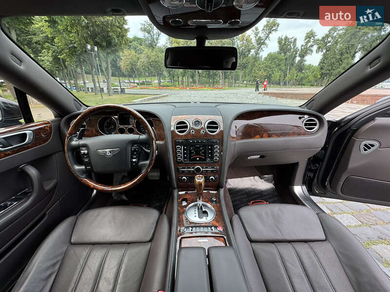 Седан Bentley Continental Flying Spur 2008 в Киеве