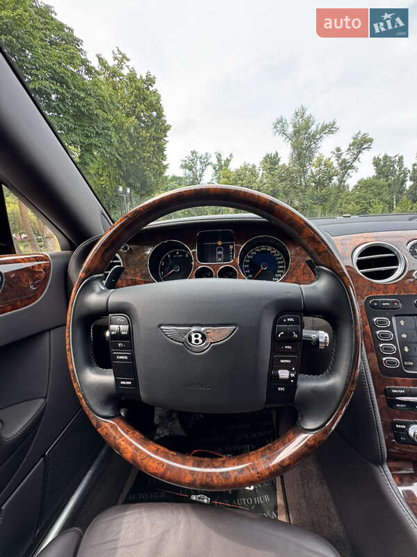 Седан Bentley Continental Flying Spur 2008 в Киеве