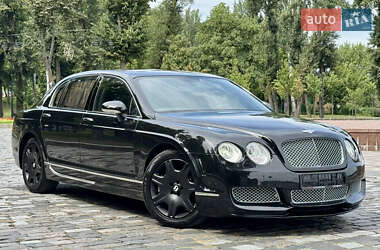 Седан Bentley Continental Flying Spur 2008 в 