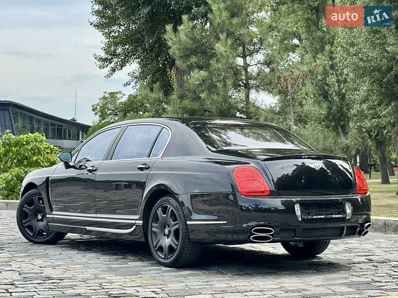 Седан Bentley Continental Flying Spur 2008 в Киеве