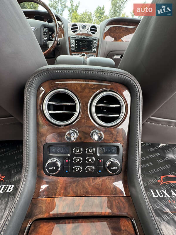 Седан Bentley Continental Flying Spur 2008 в Киеве