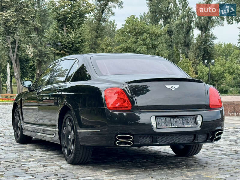 Седан Bentley Continental Flying Spur 2008 в Киеве