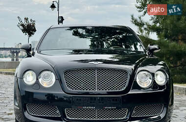 Седан Bentley Continental Flying Spur 2008 в 