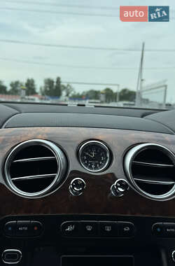 Седан Bentley Continental Flying Spur 2008 в 