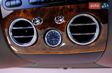 Седан Bentley Continental Flying Spur 2007 в 